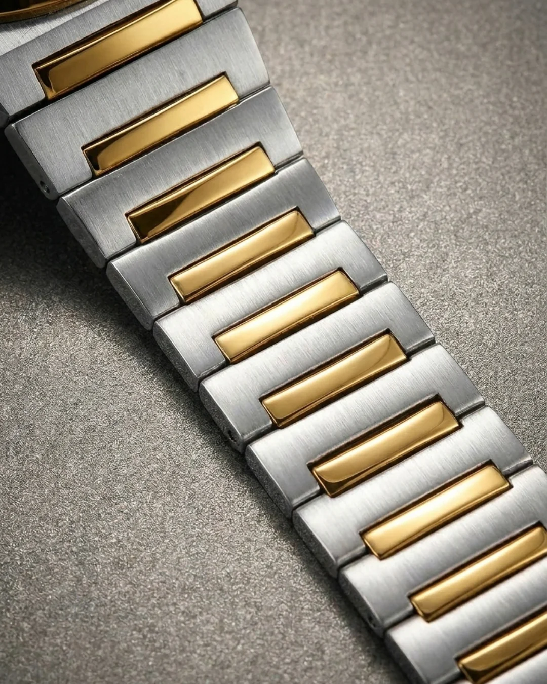 Orian Green Stainless Steel Dial - Image 6